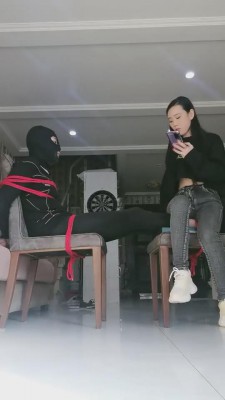 图片[2]_【傲柔】老虎凳刑罚/耳光踢打舔鞋窒息 bf9827_HD绳艺资源