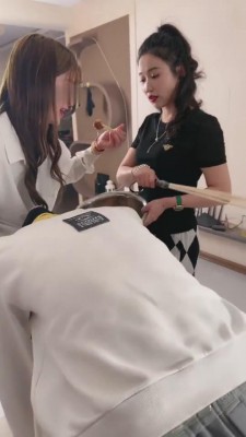 图片[3]_【领主老大】高难度苦难姿势耳光喂食+踩烂喂食【双视角版】 bf8537_HD绳艺资源