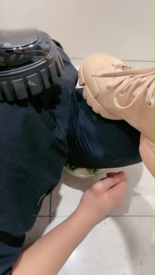 图片[10]_【樱桃大大】和闺蜜吃饭家奴伺候 bf8839_HD绳艺资源
