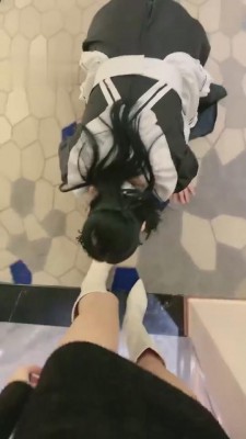 【希希子】母畜-坐脸白靴脚底下的清理器 bf5421_HD绳艺资源