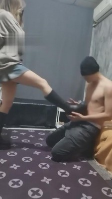 图片[7]_【北京宠儿s】人肉沙包高难度挑战踩踏 bf5393_HD绳艺资源