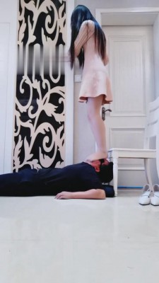 图片[5]_【猫神大人】御姐全体重踩踏虐-吃丝袜 bf2746_HD绳艺资源