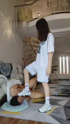 【丫丫啊】运动风女神各种全体重踩踏 G-210722-15_HD绳艺资源