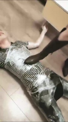 图片[2]_【美帝】长靴狠虐木乃伊狗 bf16710_HD绳艺资源