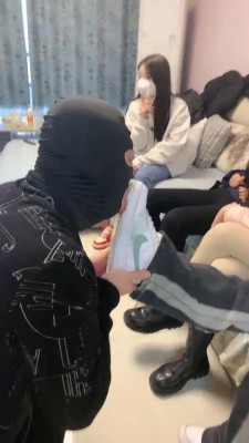 图片[7]_【精神小妹】耳光鞋底抽打/全体重踩踏 bf23839_HD绳艺资源