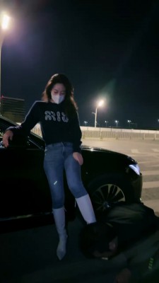 图片[5]_【禾末】精彩-长靴白富美户外遛狗/转胯/小白鞋棉袜气味羞辱 bf24507_HD绳艺资源