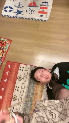 图片[2]_【奈奈生】绿帽男友甘愿跪下为奴 bf24992_HD绳艺资源