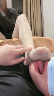 图片[7]_【梵高】素人高跟鞋原味肉丝狂舔【双视角版】 bf25145_HD绳艺资源