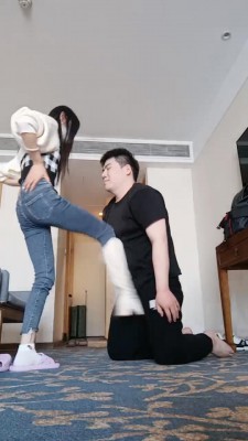 图片[6]_【小主十言】白靴羞辱全体重踩踏/踢裆虐乳/舔脚上浓痰 bf25762_HD绳艺资源