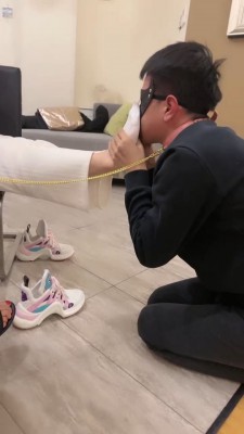 图片[7]_【妆主大大】带妹妹入圈/可爱白袜辱狗/耳光/高跟碾压【双视角版】bf25243_HD绳艺资源