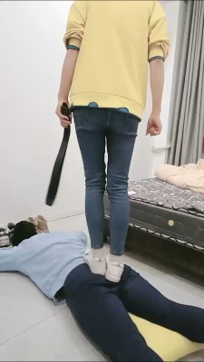 图片[5]_套路直播视频【黑猫】小白鞋重度踢踹专场 bf26435_HD绳艺资源