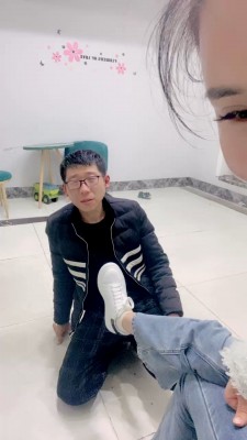图片[5]_套路直播视频【孤傲女帝】被精神小妹暴打【完整版】 bf26180_HD绳艺资源