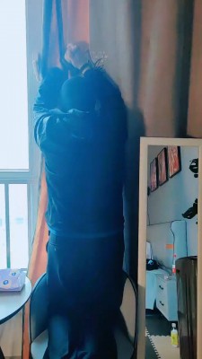 【魅影女神】吊奴老贱货艺术圣水 bf26762_HD绳艺资源