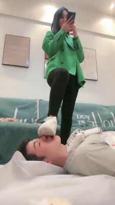 【思诺】第一次玩深喉变被踹打/吃船袜 bf26763_HD绳艺资源