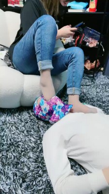 图片[11]_套路直播视频【馨妍】运动鞋+高跟鞋+肉丝重度提档 bf26804_HD绳艺资源