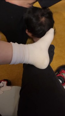 图片[5]_套路直播视频【茶茶S】双S-运动鞋白棉袜羞辱狗奴【四视角版】 bf26796_HD绳艺资源