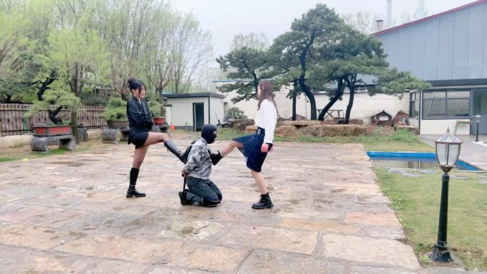 图片[8]_套路直播视频【宸宸】双S户外高难度挑战耳光踢踹贱狗【续集双视角版】 bf26768_HD绳艺资源