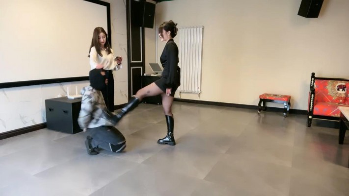 图片[3]_套路直播视频【宸宸】双S从室内到户外耳光高难度挑战踢踹贱狗【双视角版】 bf26727_HD绳艺资源
