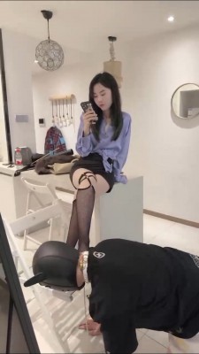 图片[5]_【暴躁小溪】姐妹花黑丝高难度挑战玩奶狗【双视角+完整版版】 bf26674_HD绳艺资源