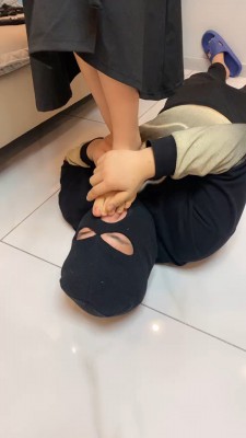 图片[3]_【言言】双S素人首调-运动鞋+裸足舔/踩踏 bf26933_HD绳艺资源