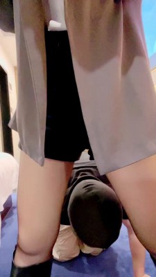 图片[4]_【语阳】长靴踩艺术磕头/转胯爬行/舔脏鞋底 bf26961_HD绳艺资源