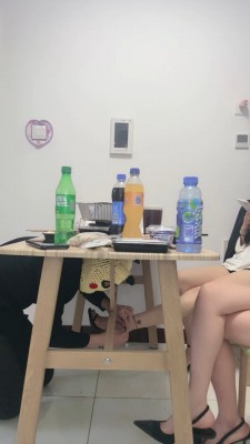 图片[3]_【苏汐】4S网红模特吃饭桌下狗-头顶鞋子/耳光/语言极度羞辱 bf27029_HD绳艺资源