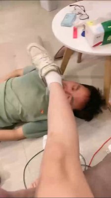 图片[8]_【lucky】运动后原味鞋袜辱狗-吃白袜 bf26989_HD绳艺资源