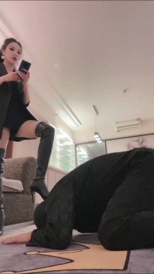 图片[2]_【萱萱S】长靴+高跟提档/肉丝捂脸/吃丝袜 bf27387_HD绳艺资源