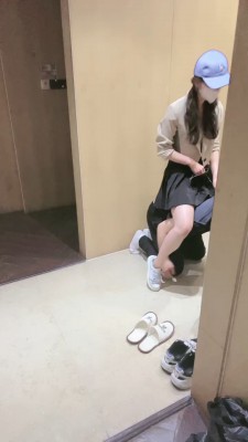 图片[5]_【晚晚】御姐女神范小白鞋船袜羞辱调 bf27301_HD绳艺资源