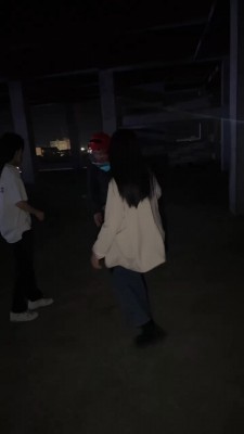 图片[4]_【精神小妹】户外超重度-深夜被4S精神小妹爆踹 bf27333_HD绳艺资源
