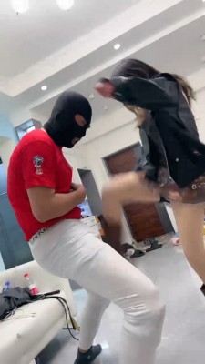 图片[2]_【一一S】长靴超高难度挑战虐打-白袜踩踏-骑马喝口水 bf27270_HD绳艺资源