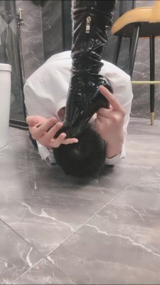 图片[5]_【禾末】长靴御姐S-转胯/踩踏喂食/碾压狗头 bf27189_HD绳艺资源