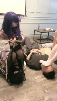 图片[7]_【楼遥】双S-cos女神-骑马骑脖子-闻丝袜脚【双视角版】bf28118_HD绳艺资源