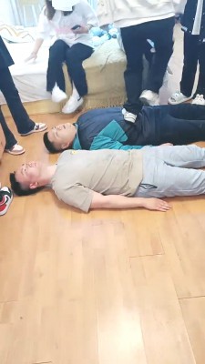 图片[4]_【爆爆】推荐-8素人学生主-耳光抽/踩踏/原味棉袜脚捂脸 bf28312_HD绳艺资源