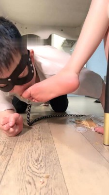 图片[3]_【万一】情侣主VS绿帽-踩踏食物喂食/吊绑狠抽/吃丝袜 bf28392_HD绳艺资源