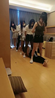 图片[7]_【金桔小主】5S群调群踩/遛狗骑马/虐乳钻胯/深喉/强迫升水 bf28365_HD绳艺资源