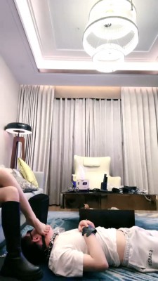 图片[6]_【维妮】艺术装置塞嘴/长靴全体重踩踏/转胯/裸足狂舔 bf29175_HD绳艺资源