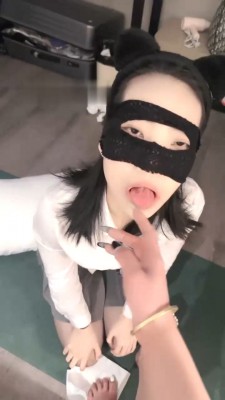 图片[8]_【爱神】开发00后女仆-吃浓痰口水/舔丝袜脚 bf29346_HD绳艺资源