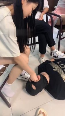 图片[5]_【橙宝】5S学生主-轮流舔鞋骑马转胯/脚踩喂食/气味羞辱 bf30594_HD绳艺资源
