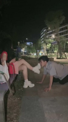 图片[5]_【饼干大大】户外-舔脏小白鞋/口吐喂食/白袜塞嘴/遛狗爬行 B2164_HD绳艺资源