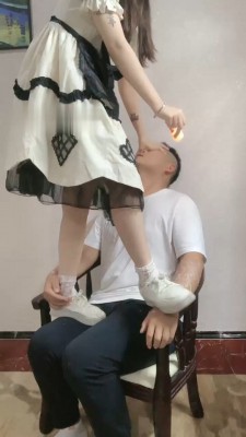 图片[2]_【香芋朱朱】洛丽塔S滴蜡锁喉耳光重度虐【上】_HD绳艺资源