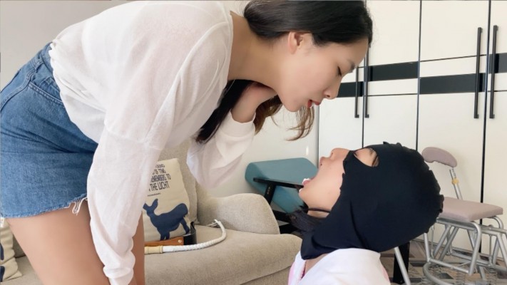 图片[12]_【甜妹女M】女M用舌头舔干净主人鞋底_HD绳艺资源