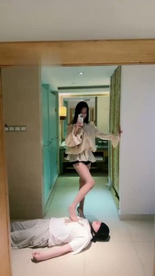 图片[3]_【琪琪大人】镜前羞辱-骑马/全体重踩踏/腿绞_HD绳艺资源