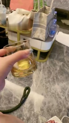 图片[5]_【反差楠熙】靴下/胯下辱绿帽废物东西.._HD绳艺资源