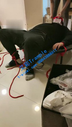 图片[1]_【虫虫】犯错奴的下场！_HD绳艺资源