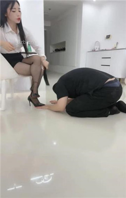 图片[19]_【冰诺】运动鞋白袜S-骑马爬行/踩狗爪_HD绳艺资源