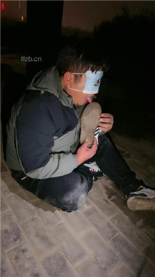图片[3]_【小雅老师】户外tj老狗-圣水口水喂食场-脏！_HD绳艺资源
