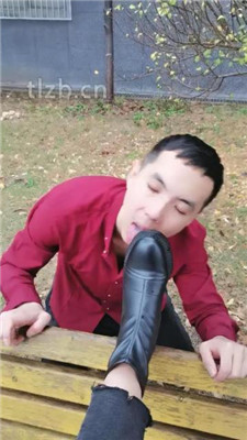 【凌儿女神】训练/舔脏鞋臭脚/玩户外舔脏鞋/关狗笼_HD绳艺资源