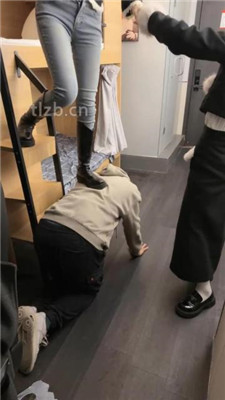 图片[11]_【尤物大大】女生寝室多素人群调-踩踏转胯骑马_HD绳艺资源