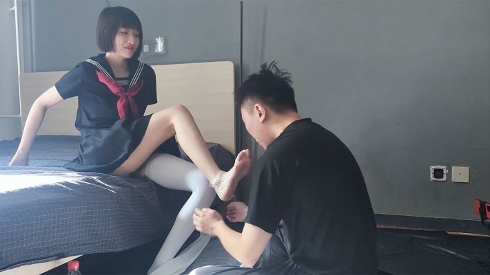 图片[17]_【沐沐S】长靴踩踏，面部摧毁，踩脖子窒息_HD绳艺资源